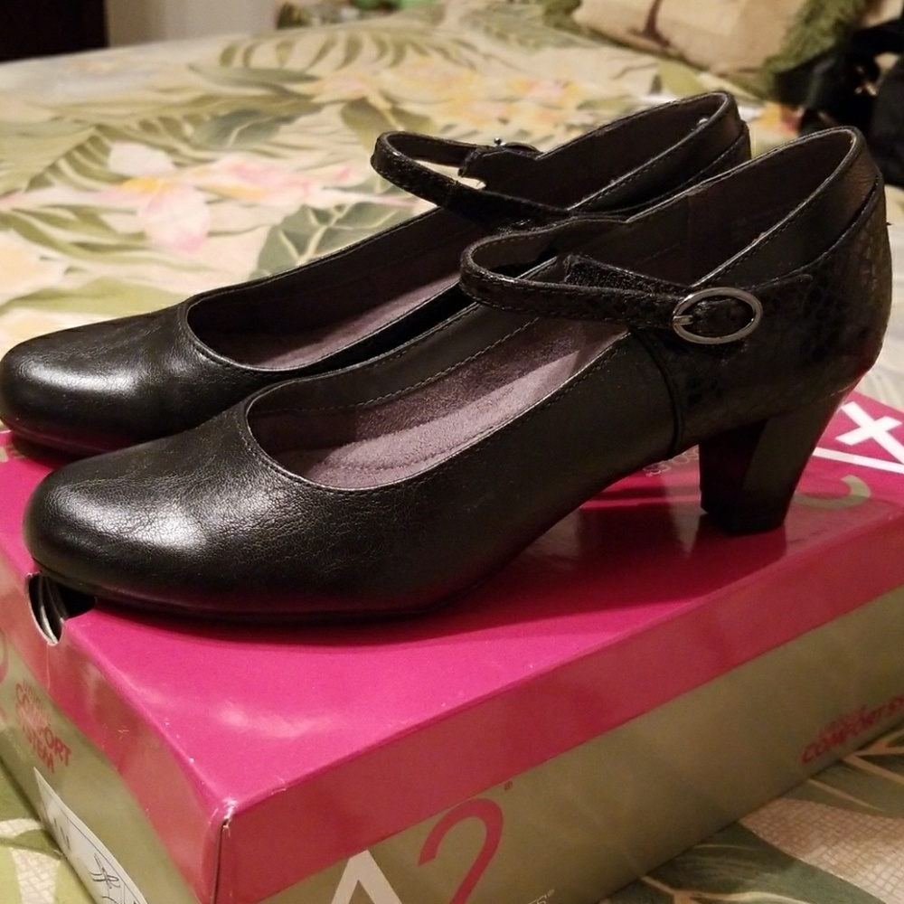 Aerosoles A2 Black Pumps